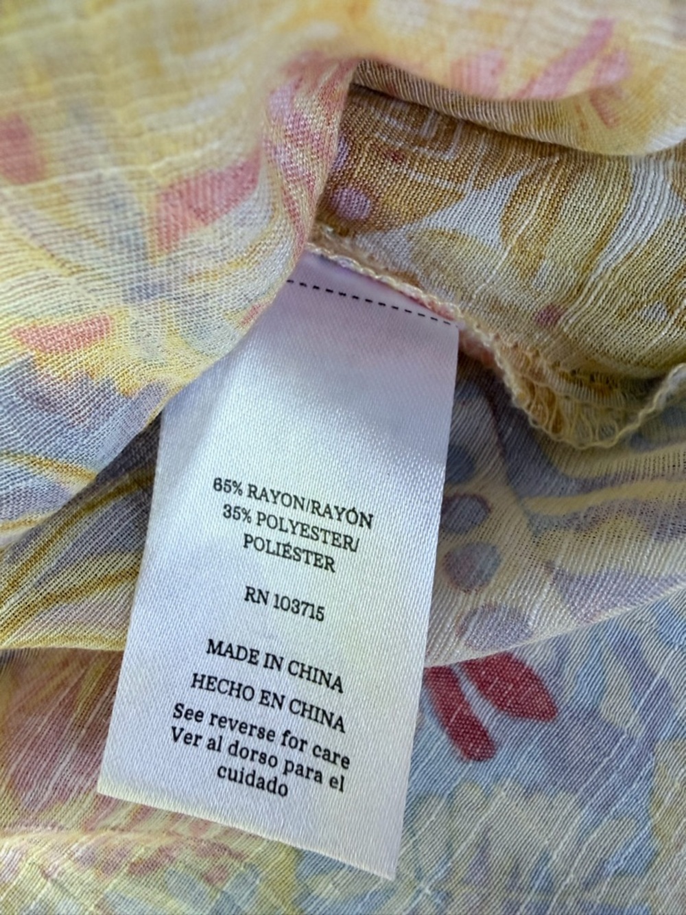 Womens Yellow Floral Button-Front Blouse - Picture 4 of 9